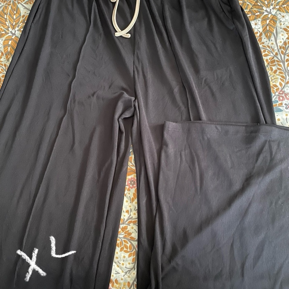 Cider Black Wide Leg Pants